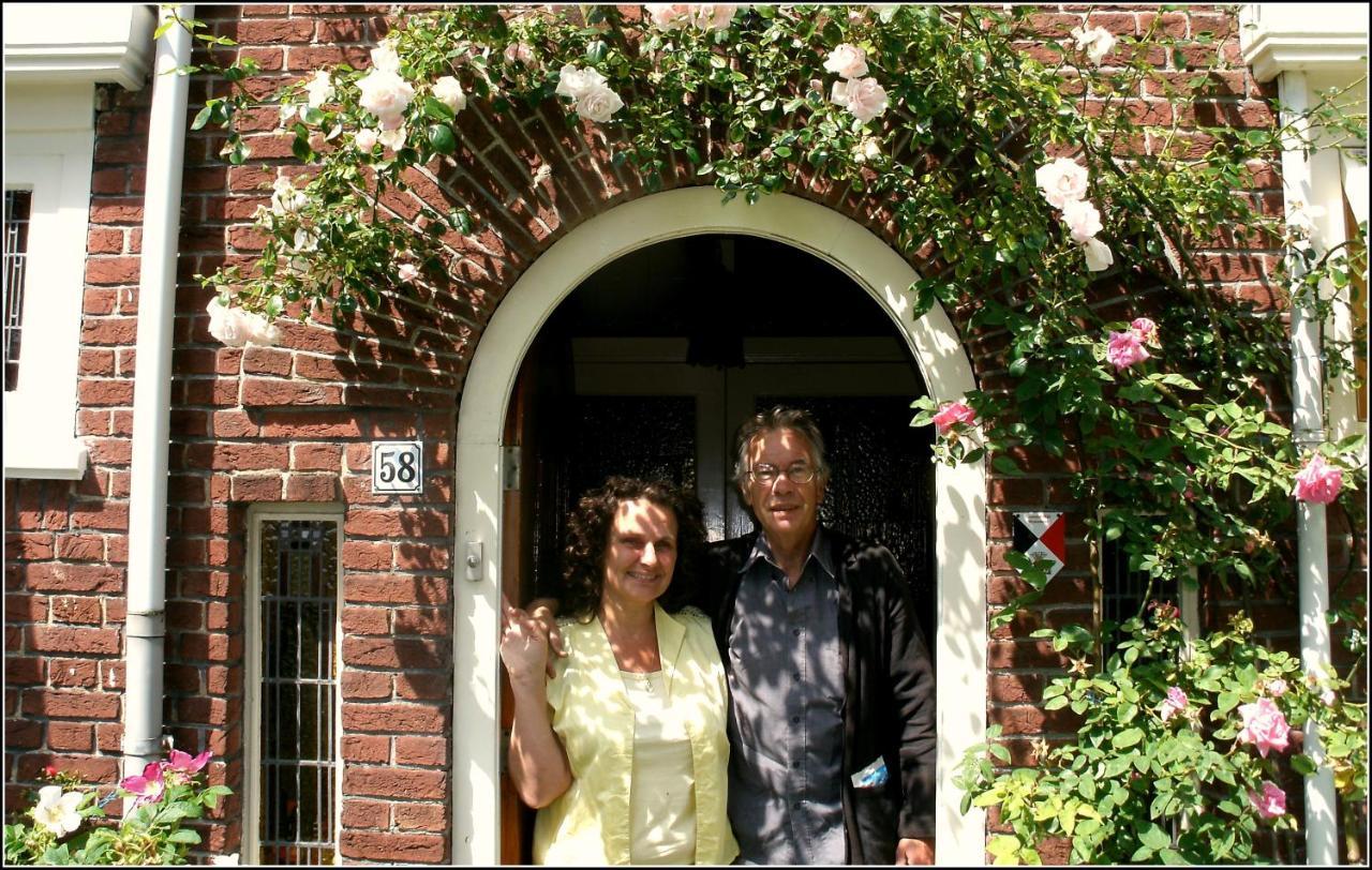Bed & Breakfast Tegenover De Molen 哈莱姆 外观 照片